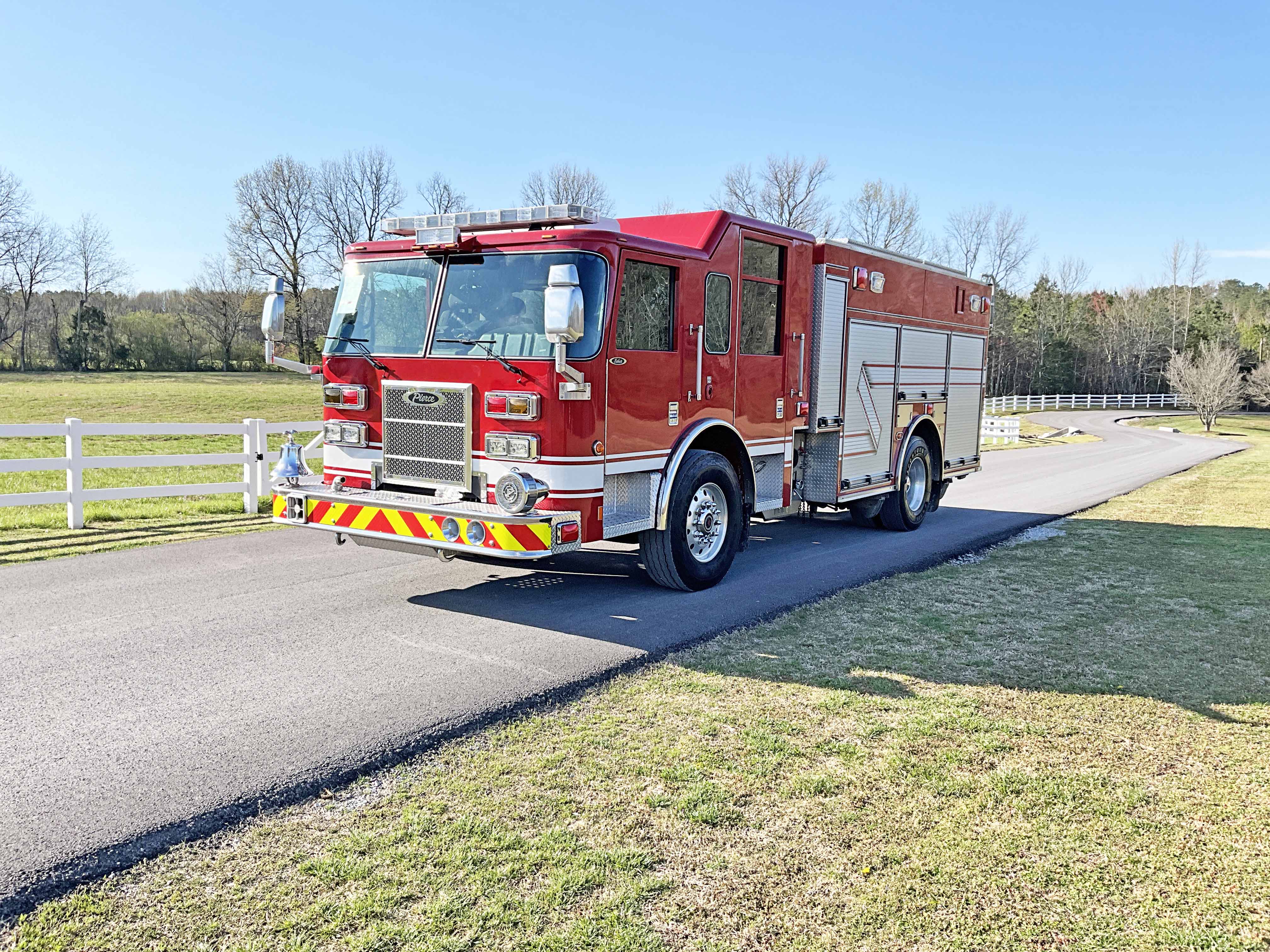 2014 Pierce Saber Rescue Pumper Used Truck Details